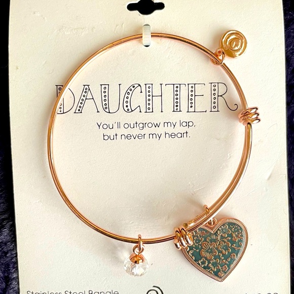 Love this life bangle - Picture 2 of 4